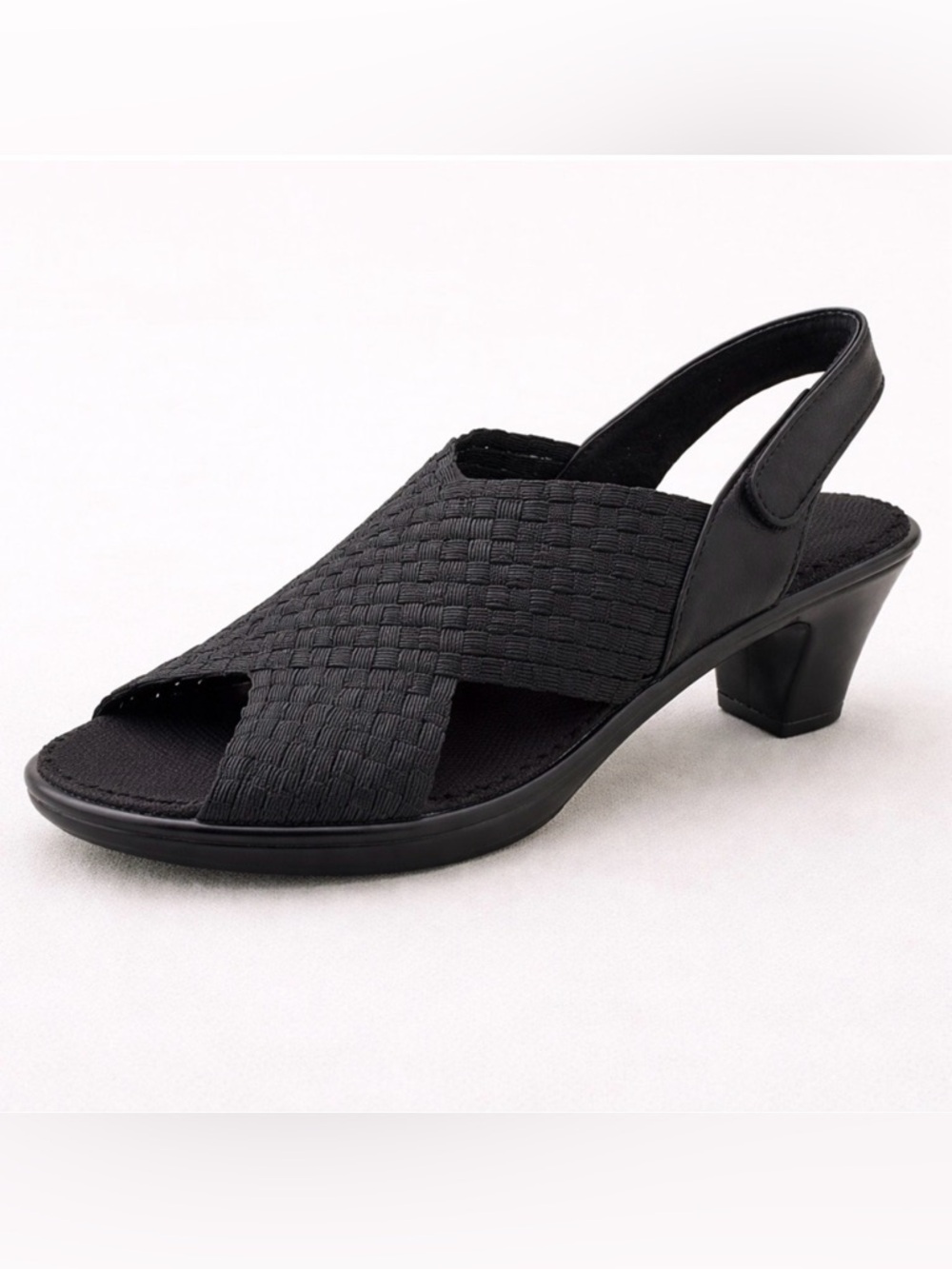 Bernie Mev Beatrice Black Woven Slingback Heels Comfort Stretch NIB